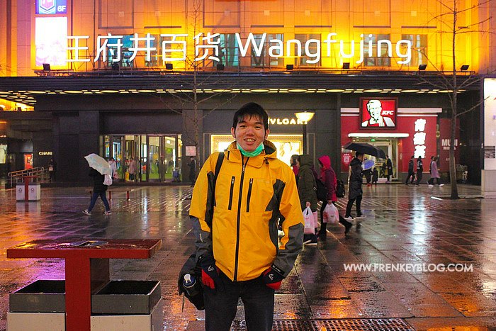 Selfie-Wangfujing-Shopping-Area.jpg